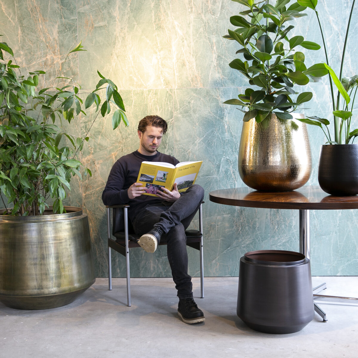 Combi_01_karakter_indigo